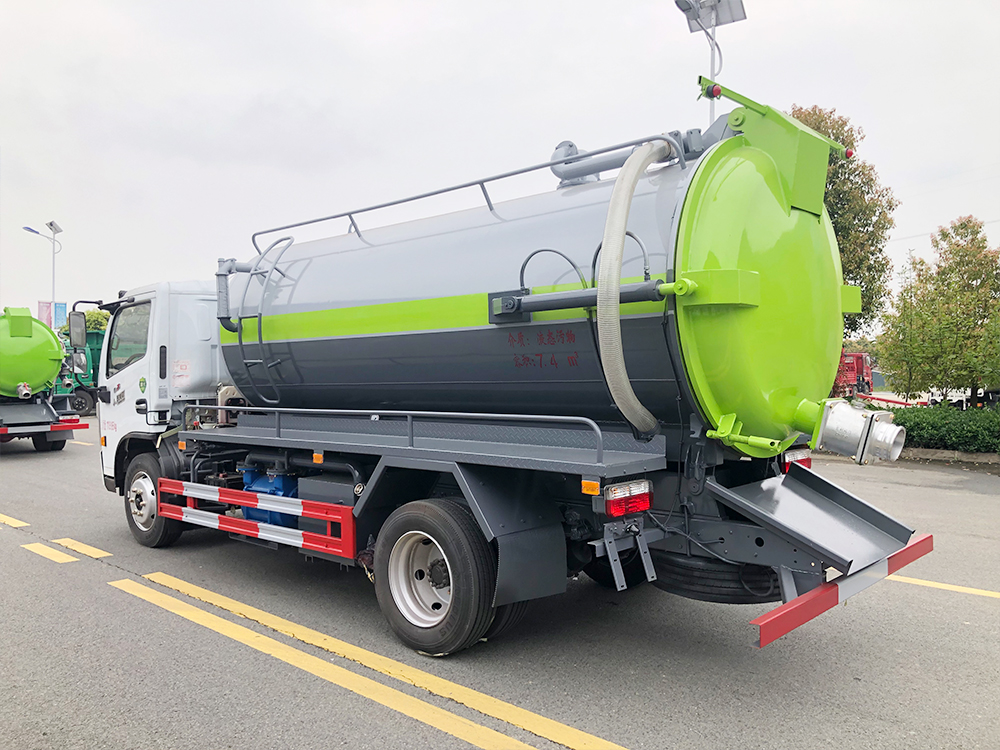 �|�L�������8������܇