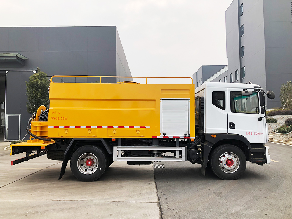 �|�LD9�߉���ϴ܇